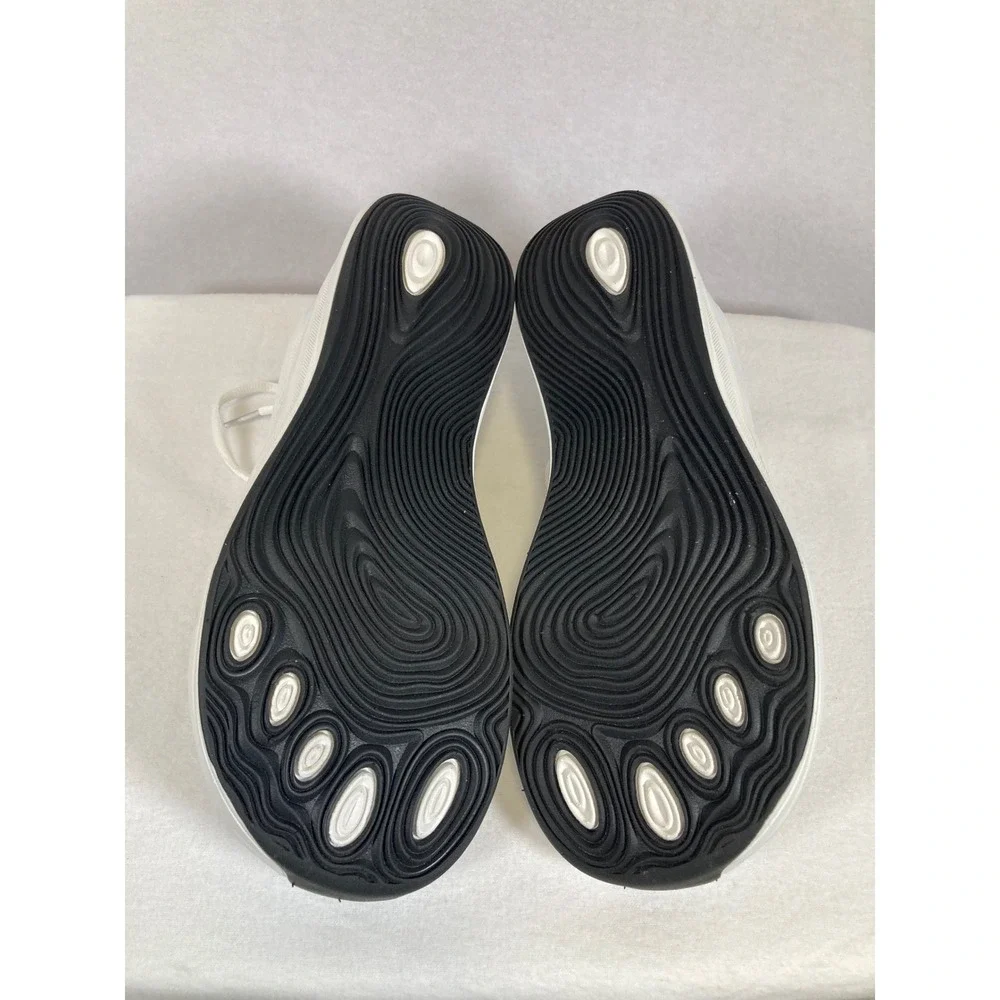 Minimalist Women EUR 46 White Mesh Breathable Athletic‎ Walking Sneakers